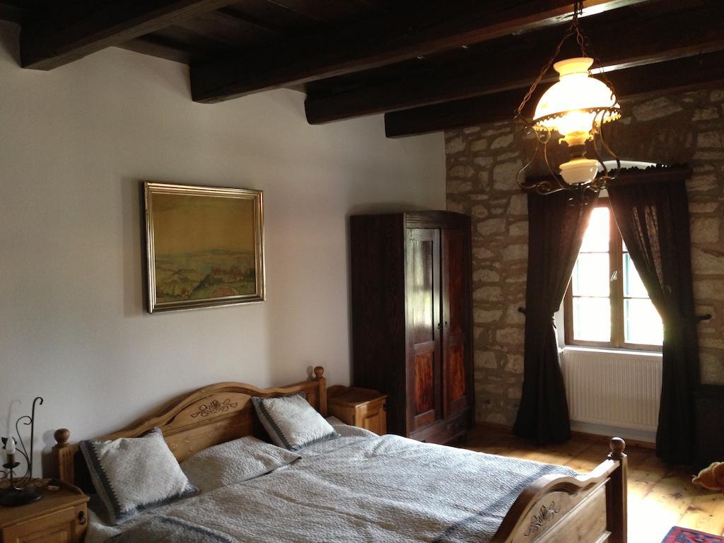 Cziroka Vendeghaz Apartment Tolcsva Room photo